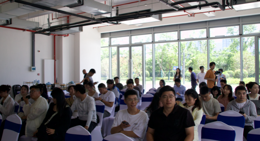 1762334806288728.png 微信图片_20251105172514_141_110.png